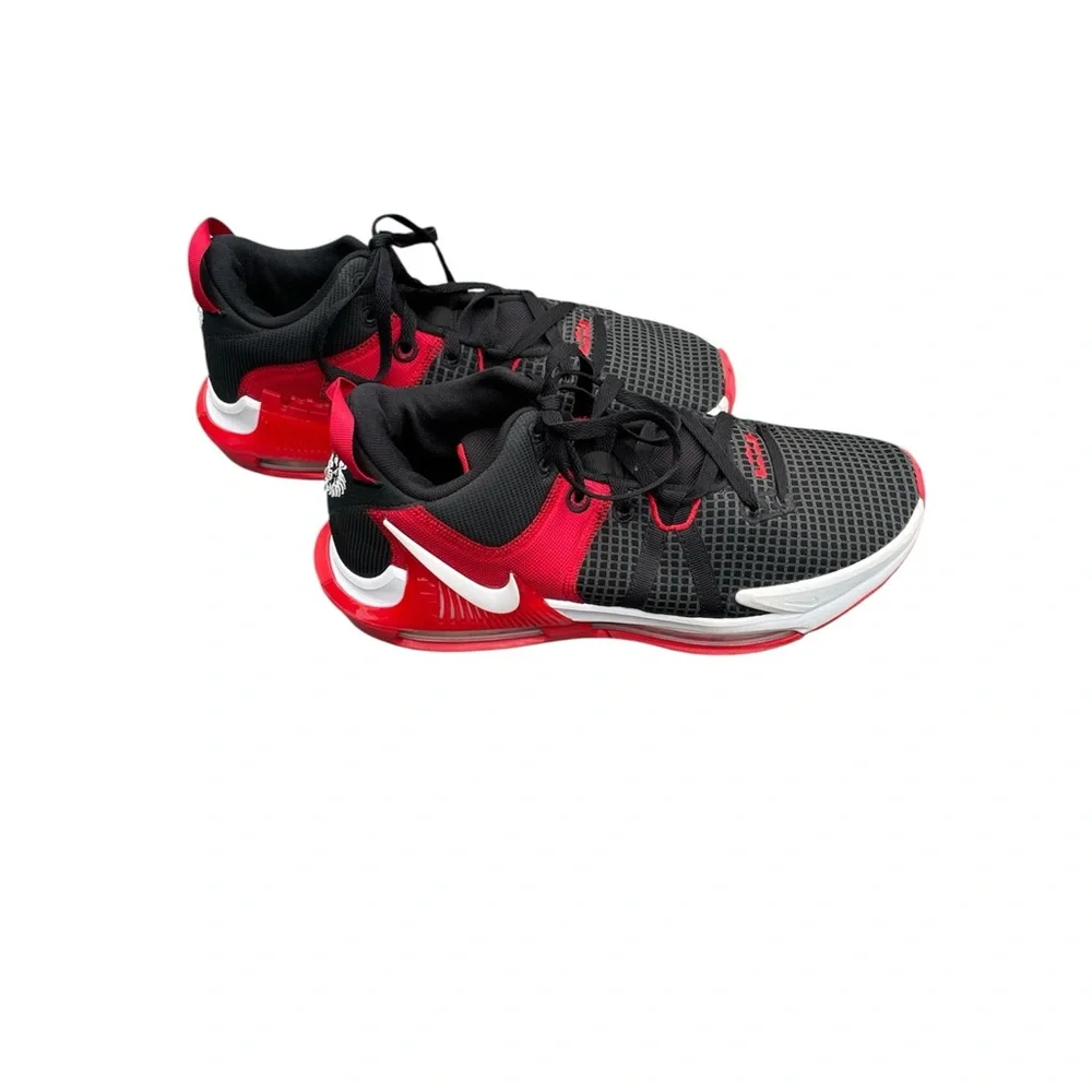 Nike LaBron Witness VII HO 22 Performance Black‎ and Red Basketball Shoes